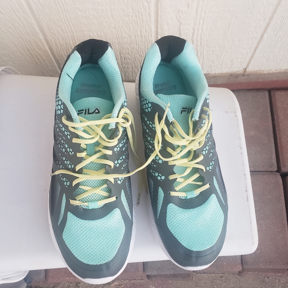 Fila running shoes m11
